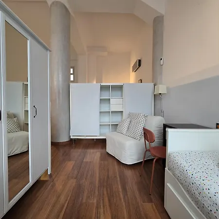 Loft Moderno Sant Simo 1' To The *